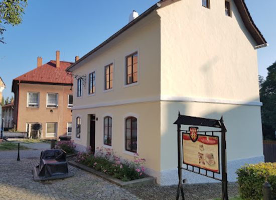 czechia/beskydy-mountains/attraction/sigmund-freud-s-birth-house
