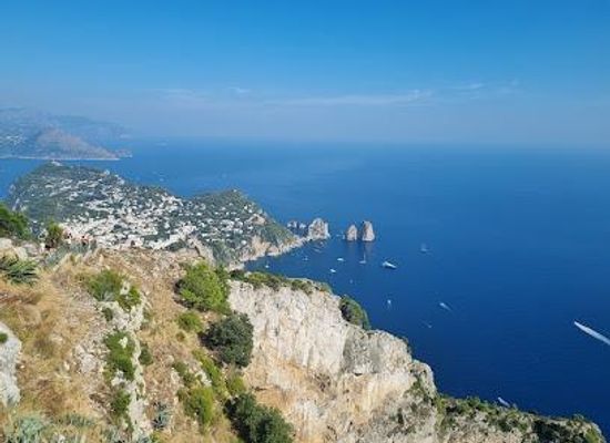 italy/capri/attraction/monte-solaro