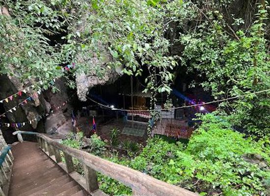 cambodia/battambang/attraction/the-killing-cave