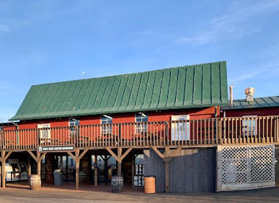 virginia/charlottesville/attraction/carter-mountain-orchard-and-country-store
