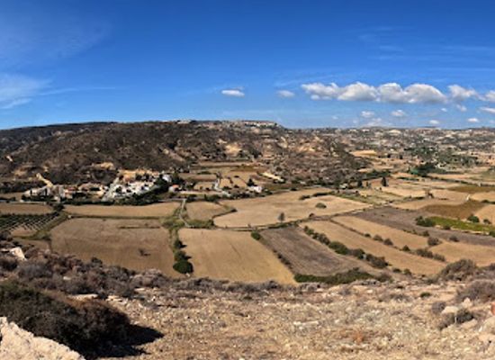 cyprus/pissouri-village/attraction/paragliding-start