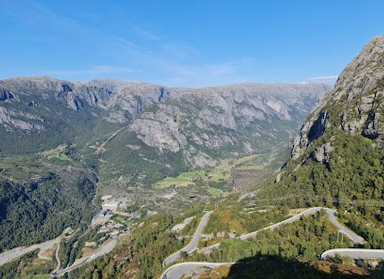 norway/lysefjord/attraction/lysebotn-stiga