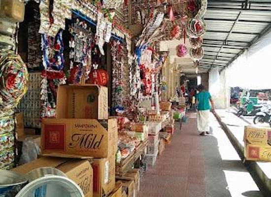 indonesia/bali/attraction/pasar-endek-klungkung