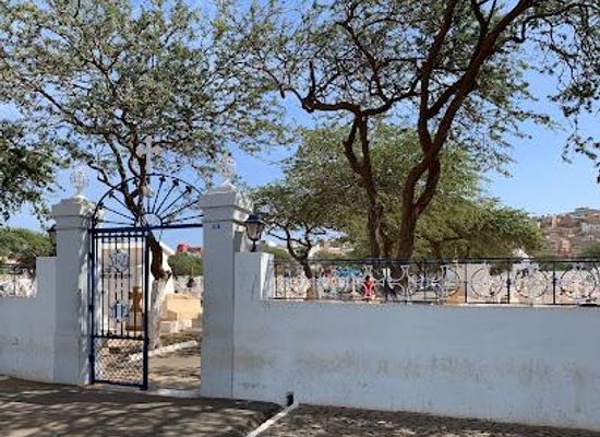 cabo-verde/praia-de-bote/attraction/cemiterio