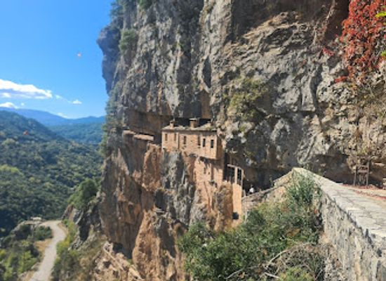 greece/epirus/attraction/holy-kipinas-monastery