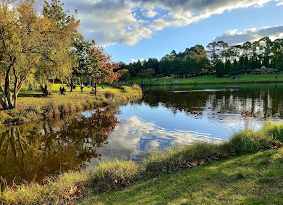 australia/new-england/attraction/gardens-of-many-nations