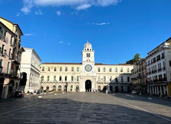 italy/veneto/attraction/torre-dell-orologio