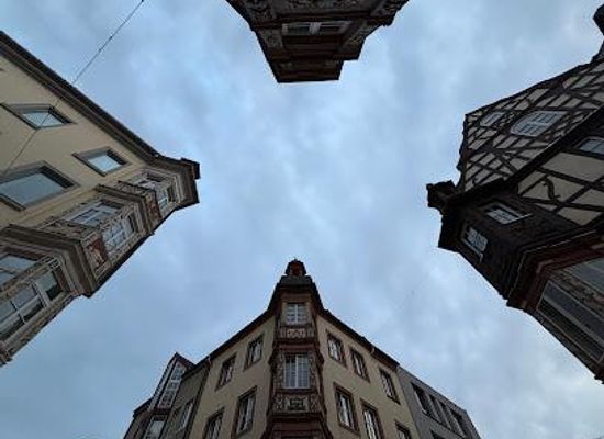 germany/koblenz/attraction/4-towers-oriel-windows
