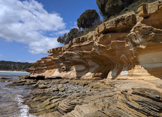 australia/far-west/attraction/painted-cliffs
