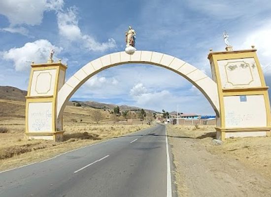 bolivia/andean-valleys/attraction/arco-de-bienvenida