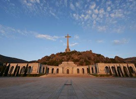 spain/avila/attraction/finca-de-cuelgamuros