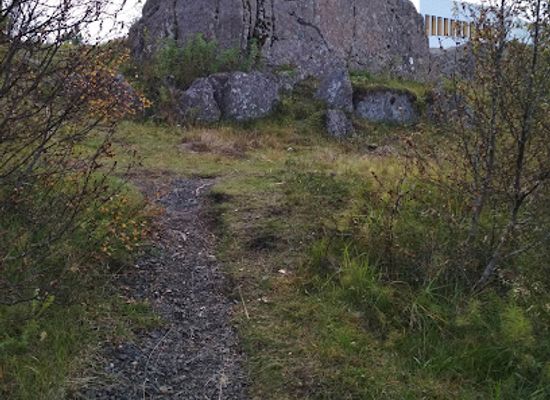 iceland/egilsstadir/attraction/galgaklettur