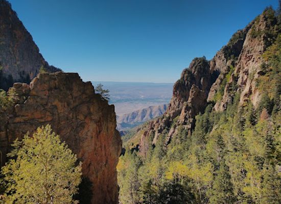 new-mexico/sandia-peak-tramway/attraction/la-luz-trail