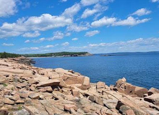 maine/bar-harbor/attraction/ocean-path