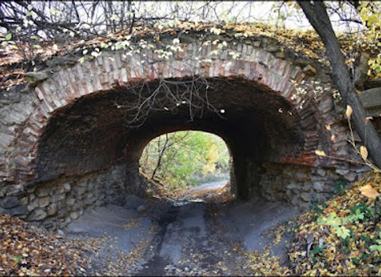 ukraine/donets-ridge/attraction/bogodukhovsky-tunnel