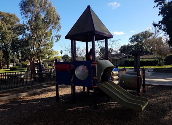 california/campbell/attraction/san-tomas-park