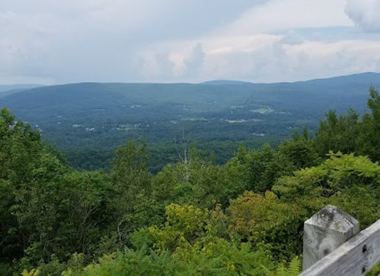 massachusetts/mount-greylock-state-reservation/attraction/western-gateway-heritage-state-park