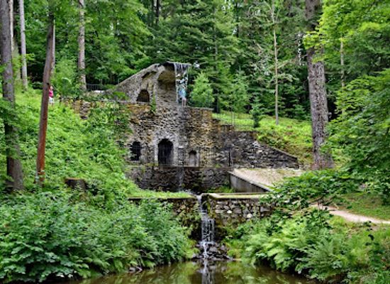 slovakia/slovak-karst-national-park/attraction/anglicky-park-pri-kastieli-andrassyovcov