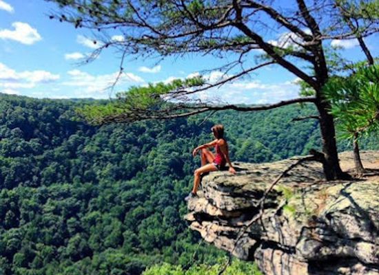west-virginia/new-river-gorge-national-park-and-preserve/attraction/bridge-buttress-trail
