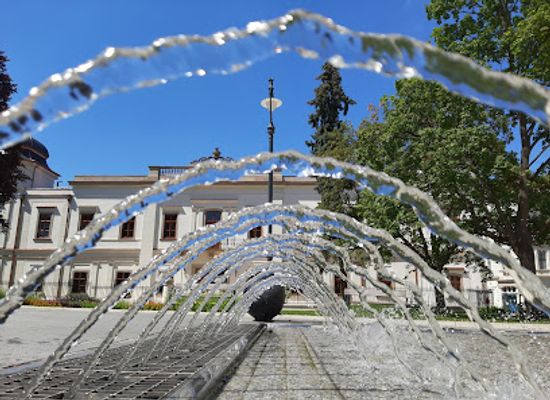 hungary/northern-hungary/attraction/eszterhazy-ter