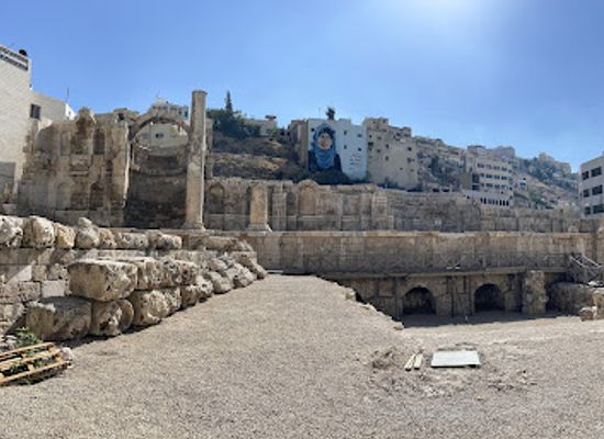 jordan/southern-jordan-valley/attraction/roman-nymphaeum