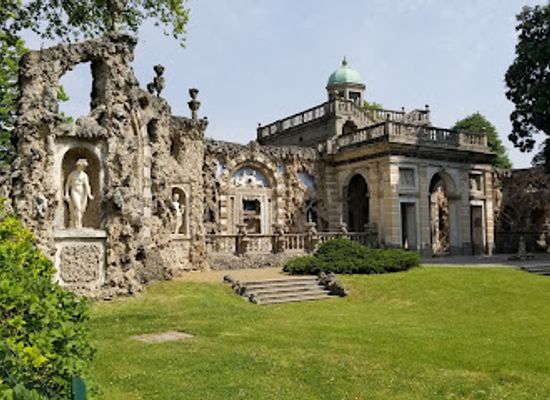italy/brianza/attraction/villa-borromeo-visconti-litta