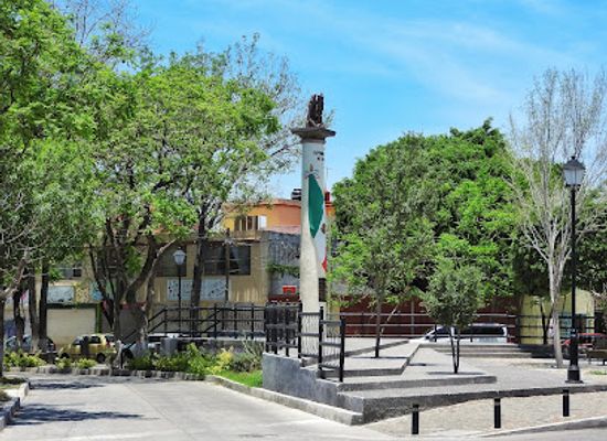 mexico/queretaro/attraction/the-children-heroes-of-the-battle-of-chapultepec
