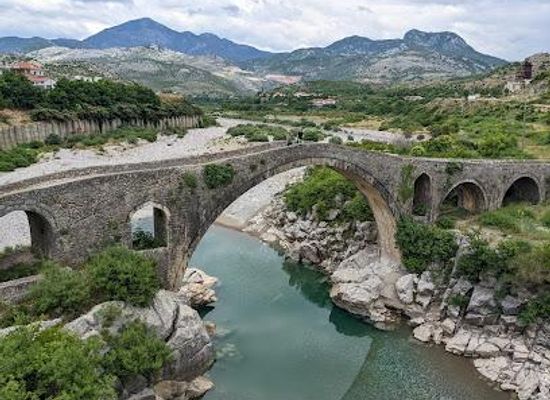 albania/lezhe/attraction/mesi-bridge