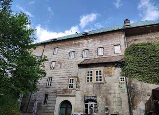 czechia/north-bohemia/attraction/houska-castle