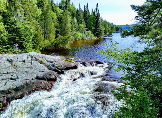 canada/northern-ontario/attraction/rainbow-falls-provincial-park