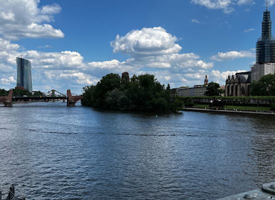 germany/frankfurt/attraction/museumsufer
