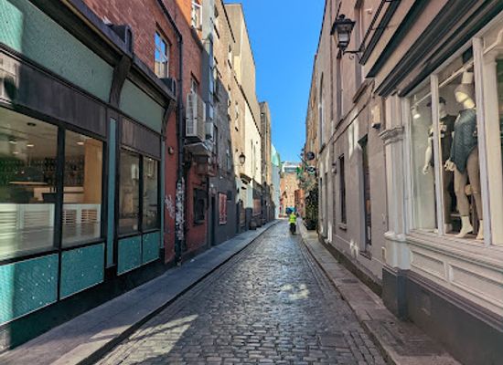 ireland/county-dublin/attraction/wall-of-love