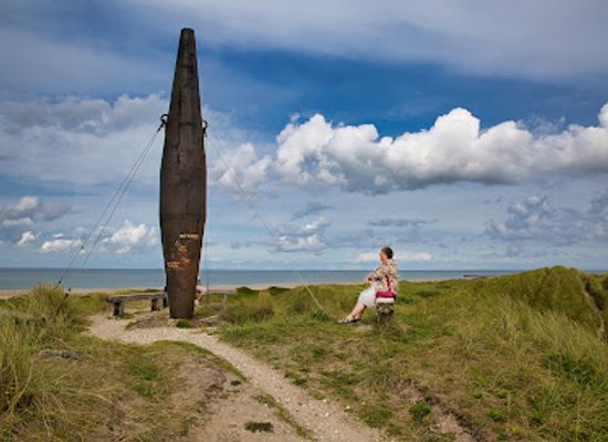 denmark/thy-national-park/landmark/vorupor-cigaren-udsigtspunkt-og-skulptur
