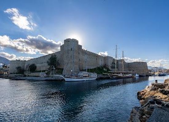 cyprus/kyrenia/attraction/girne-kyrenia-castle