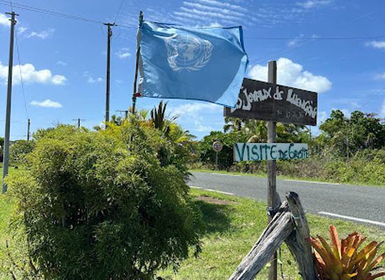new-caledonia/mare/attraction/plage-de-luengoni