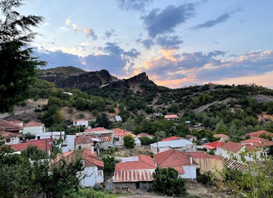 greece/thessaly/attraction/nyphitsa