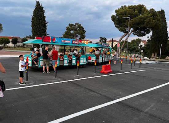 croatia/porec/attraction/vita-leva-turisticki-vlakic-tourist-train