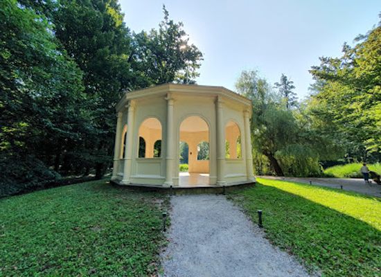 croatia/medvednica-mountain/attraction/echo-pavillion