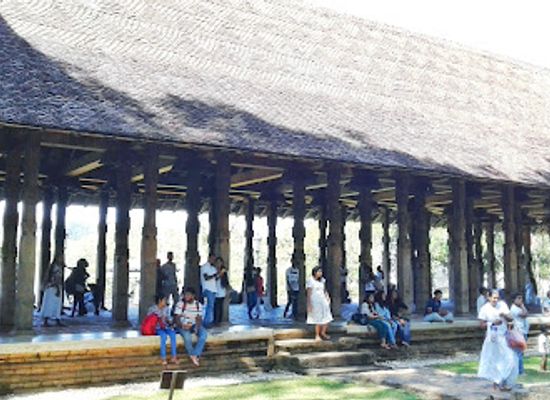 sri-lanka/kandy-district/attraction/magul-maduwa-audience-hall