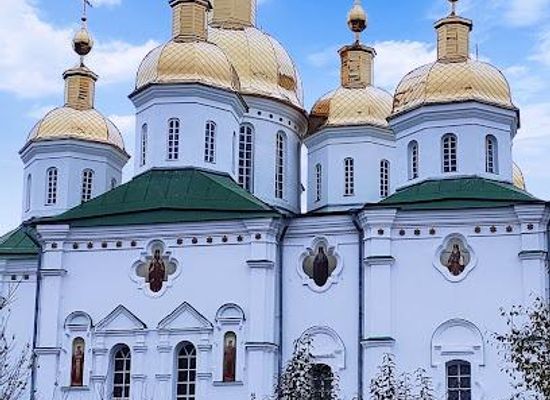 ukraine/poltava/attraction/holy-cross-convent