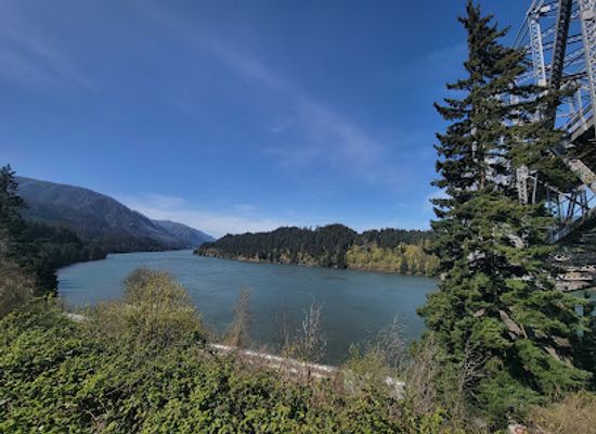 washington/the-blue-mountains/attraction/bridge-of-the-gods