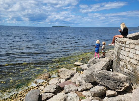 wisconsin/door-county/attraction/sunset-beach-park