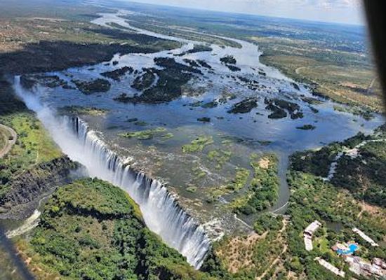 zambia/livingstone/attraction/mosi-oa-tunya-national-park