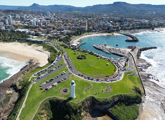 australia/sydney-basin/attraction/flagstaff-point-lighthouse-wollongong-head