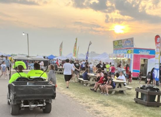 minnesota/mille-lacs-lake/attraction/mille-lacs-band-of-ojibwe-pow-wow-arena