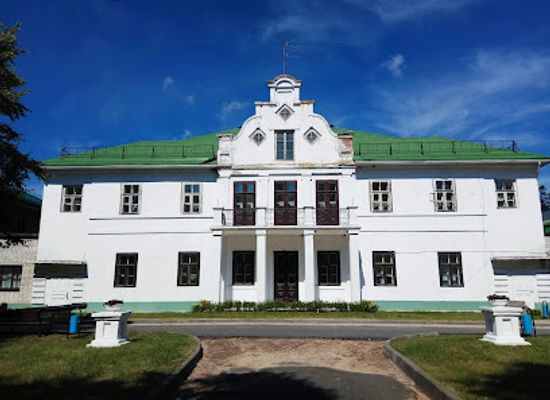 ukraine/prypiat-marshes/attraction/usad-ba-visloukhov