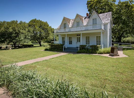 oklahoma/lake-texoma/attraction/eisenhower-birthplace-state-historic-site