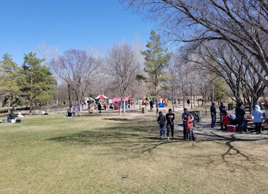 canada/central-canada/attraction/candy-cane-park