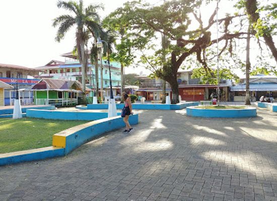 panama/bocas-del-toro/attraction/parque-simon-bolivar