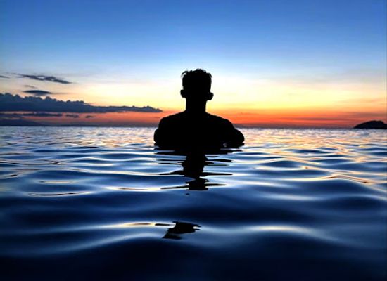 indonesia/labuan-bajo/attraction/sunset-point-beach